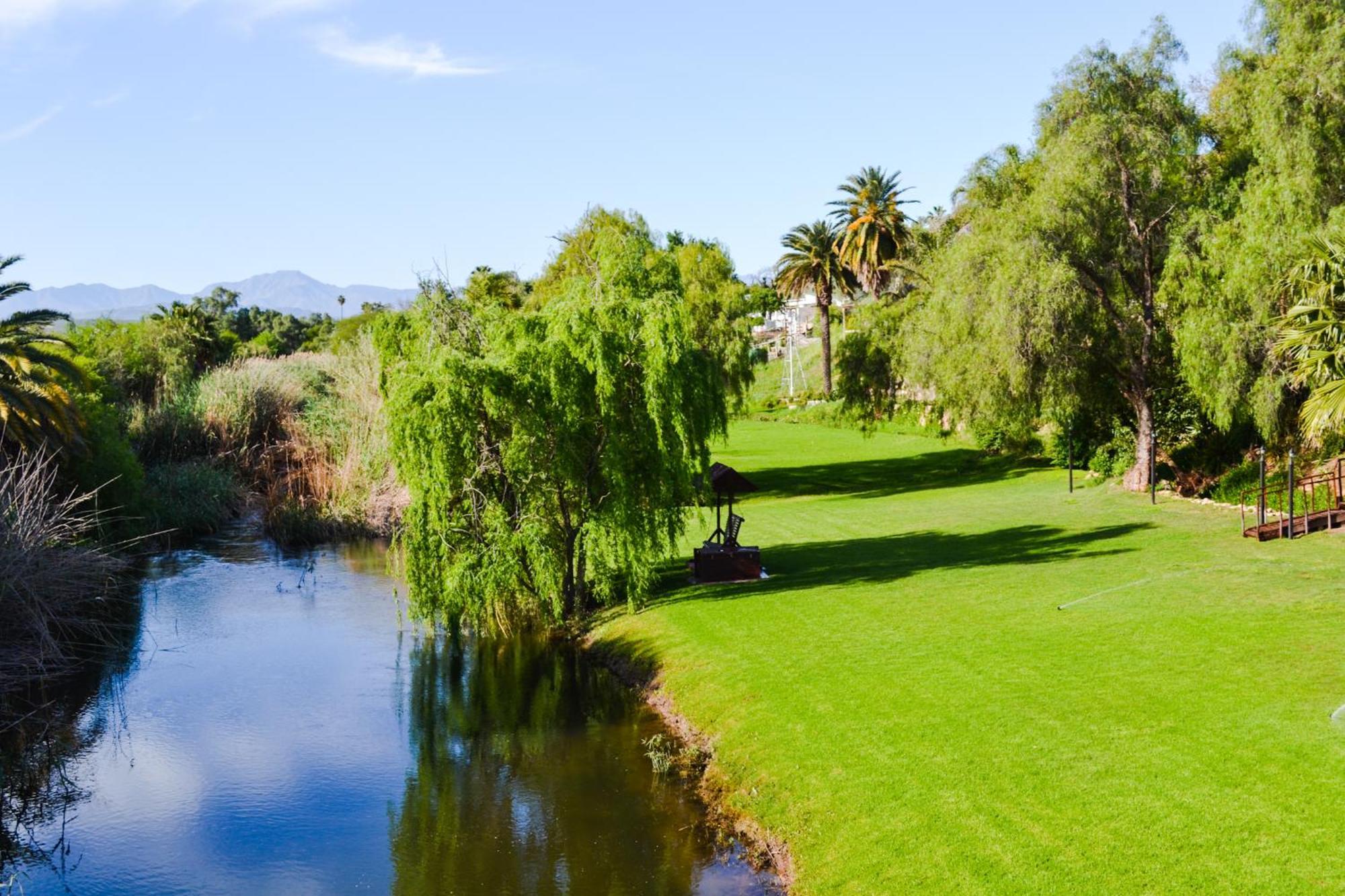 Riverside Hospedaje Oudtshoorn Exterior foto